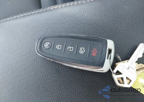 2017 Ford Escape Titanium из США, поврежденный, VIN 1FMCU9J97HUD36618